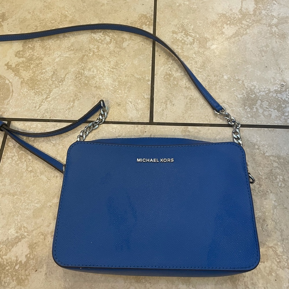 Michael Kors blue hand purse